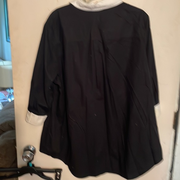 Woman’s d&co black and white button down 3/4 length sleeved shirt 2x brand new - Picture 3 of 3